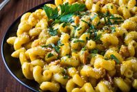 Creamy Bacon and Pumpkin Pasta Recipe for Fall Dinner