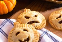 Halloween Apple Hand Pies: Homemade Spiced Pastry Recipe