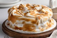 Cipriani Vanilla Meringue Cake Recipe for Light, Crispy Layers