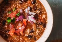 Hearty Vegetarian Quinoa Chili Recipe for Flavorful Weeknight Meals