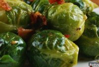 Crispy Garlic Bacon Brussels Sprouts Recipe
