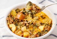 Instant Pot Sausage and Spinach Soup — Zuppa Toscana Recipe