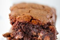 Classic Homemade Brownie Recipe for Fudgy, Chewy Results
