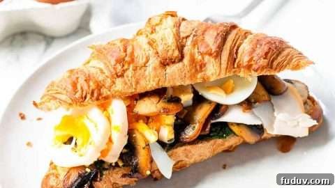 Croissant Sandwich