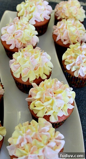 Strawberry Lemonade Cupcakes