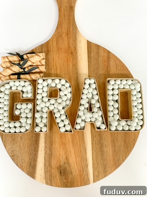 Graduation Dessert Board Ideas for Party-Worthy Celebration Treats 7 img 15487 8