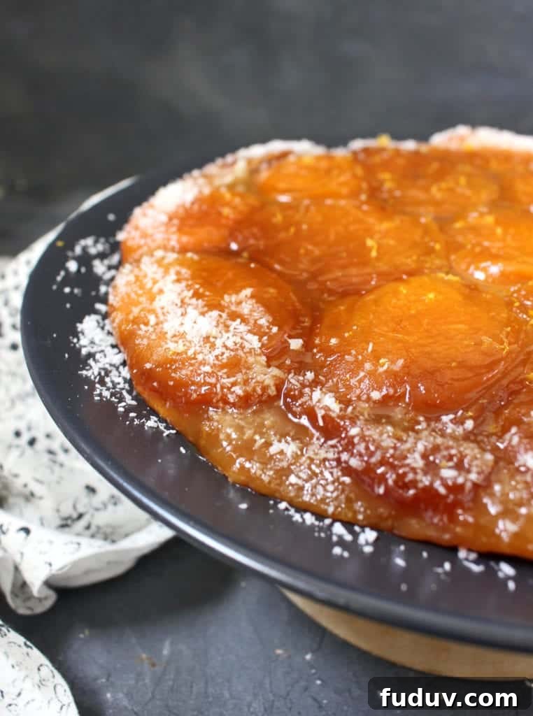 Side view of the tart