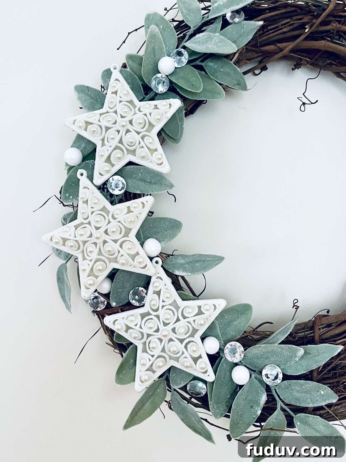  Farmhouse Style Winter Star Wreath
