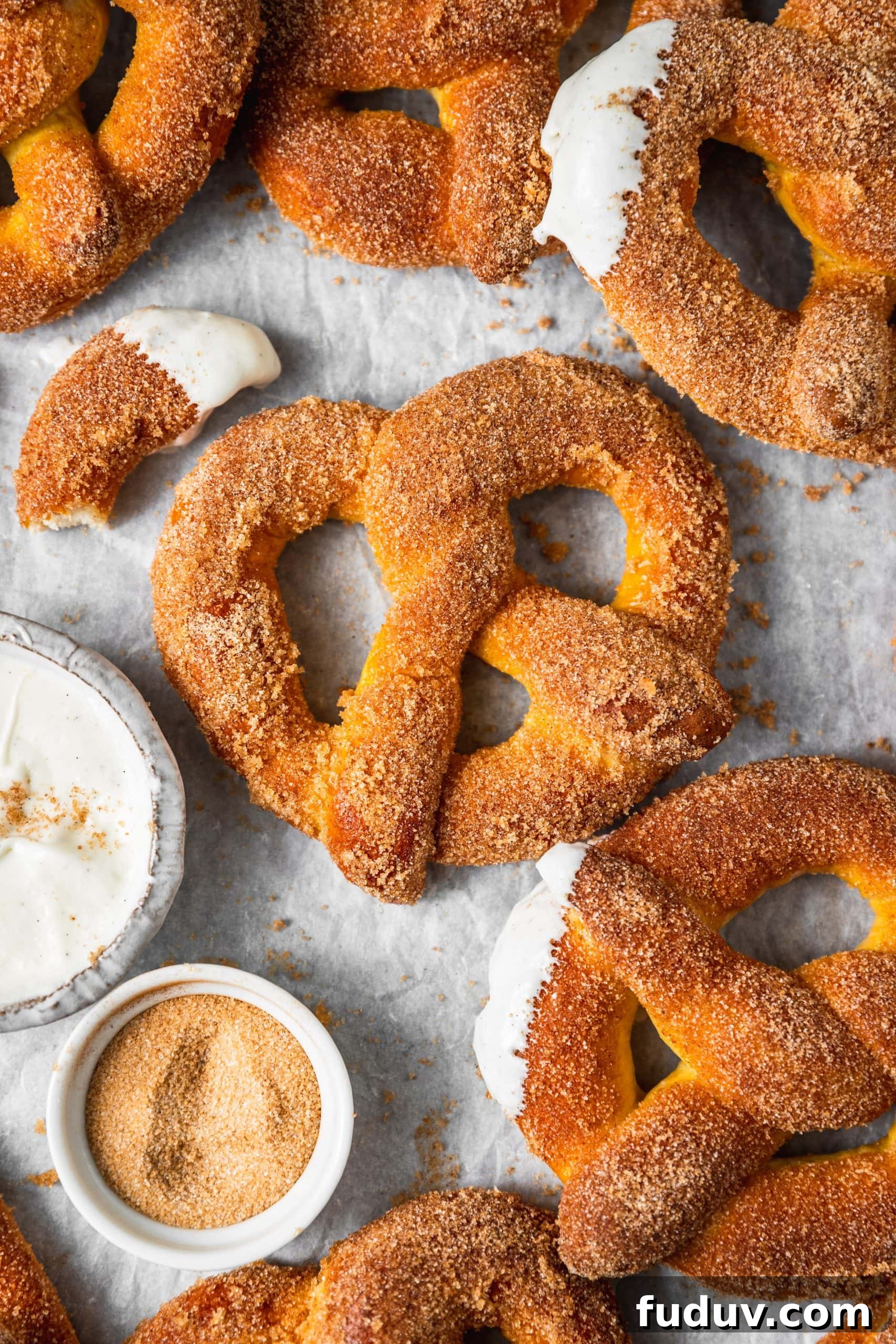 Cinnamon Sugar Soft Pretzels Recipe — Warm, Chewy & Sweet 10 Mini Cinnamon Sugar Pretzels
