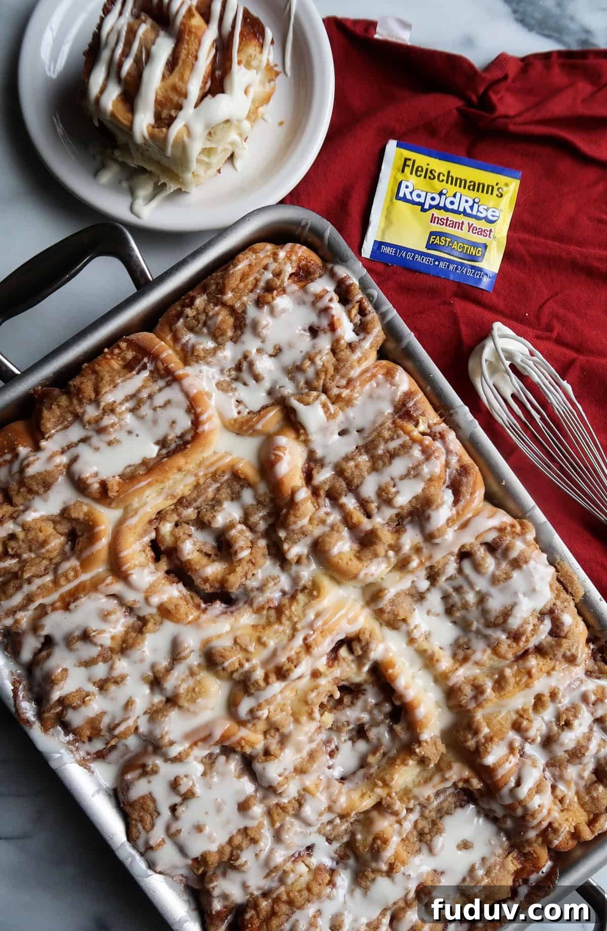 Apple Crumb Cinnamon Rolls are soft, delicious cinnamon rolls filled with diced apples and topped with crumb topping. It’s the perfect mash-up of two classic breakfast sweets, crumb cake and cinnamon rolls! Apple Crumb Cinnamon Rolls