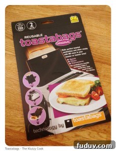 Reusable Non-Stick Lift-Out Liner Review + Giveaway from The Klutzy Cook 9 Toaster bag closed