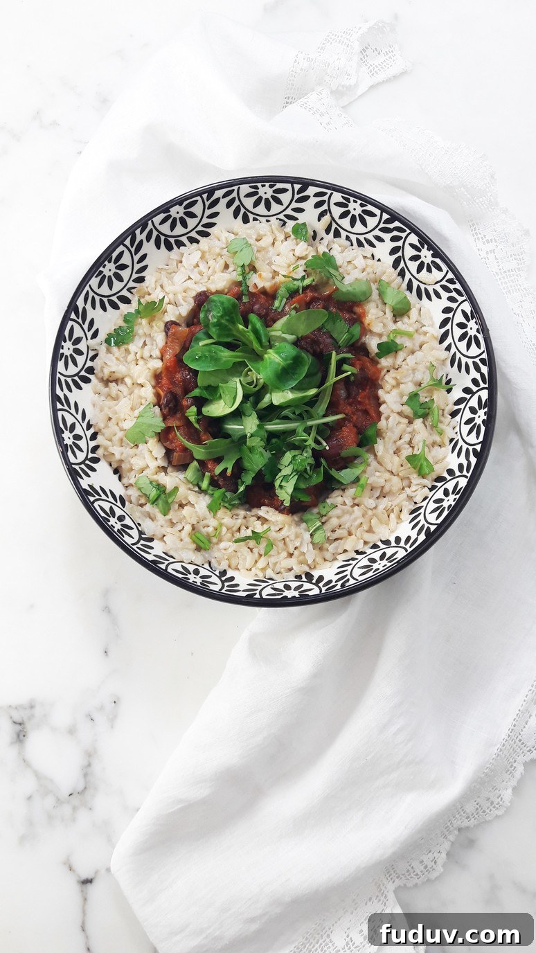 Cajun brown rice and beans recipe. Full of spice and flavor! Easy to make, nutritious and satisfying.