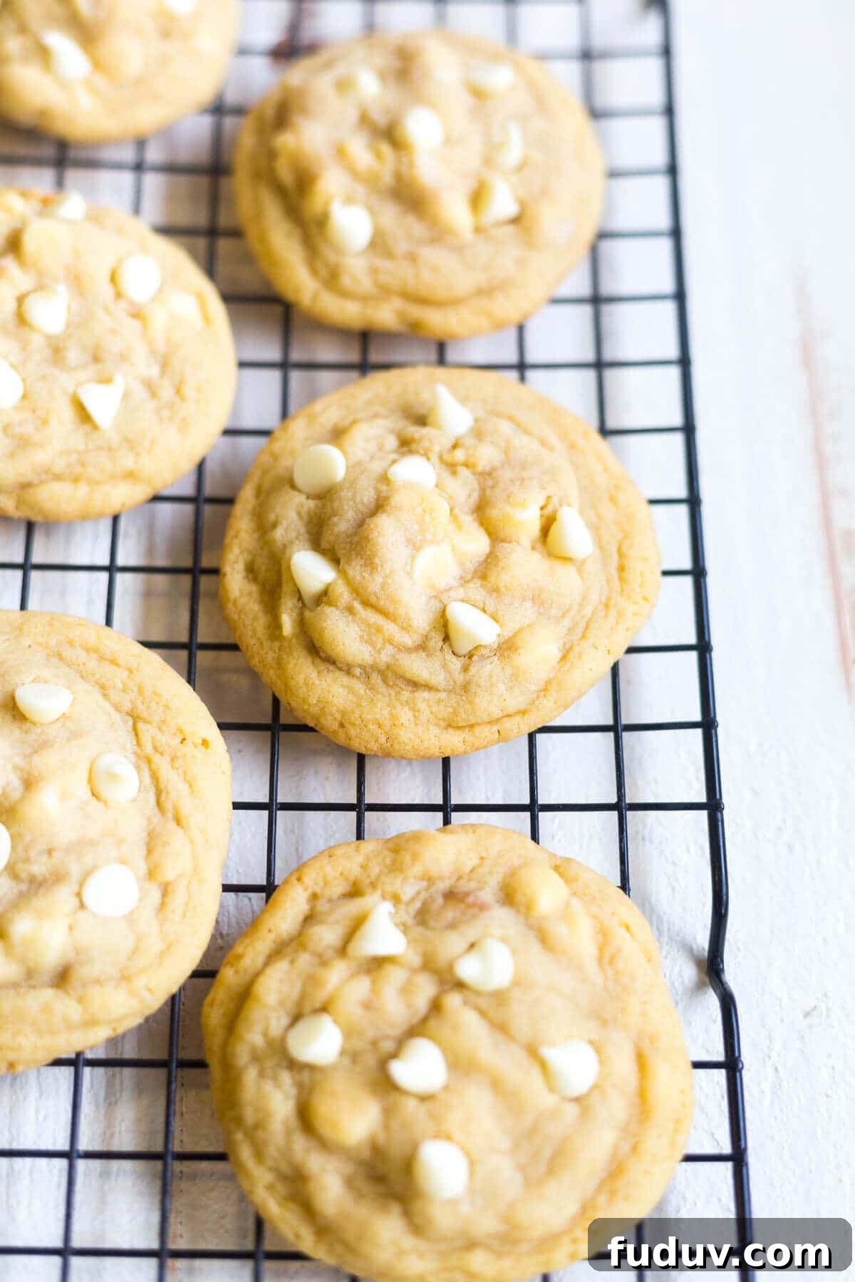 macadamia nut cookies