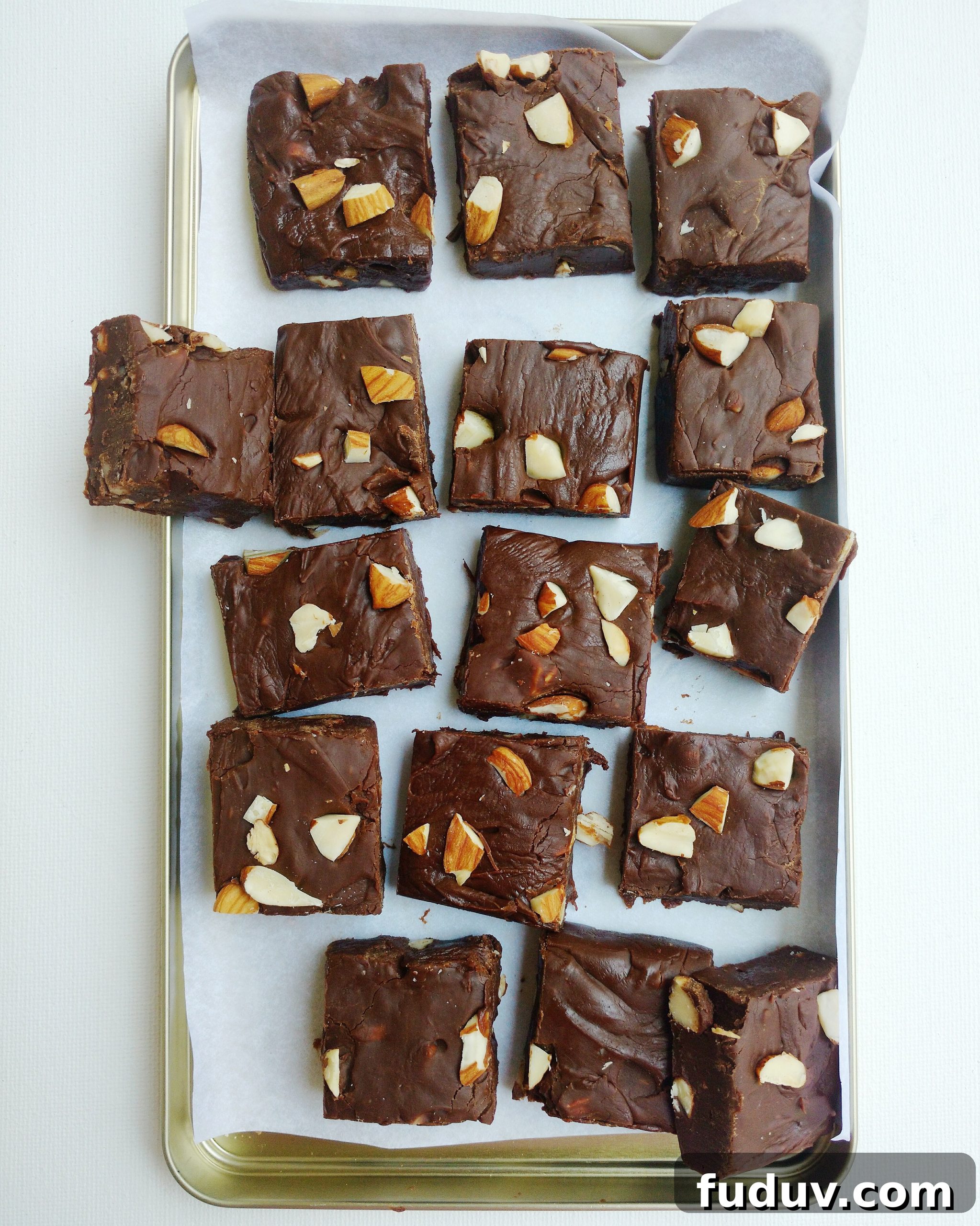 Crunchy Roasted Almond Fudge Recipe for Rich, Irresistible Treats 2 Roasted almond fudge